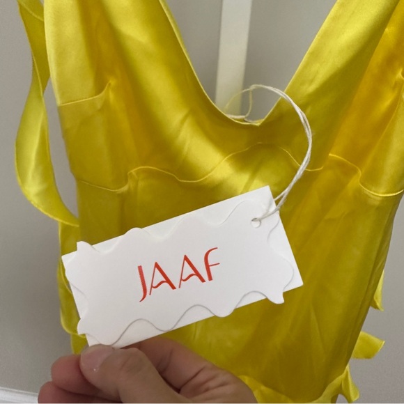 JAAF
RUFFLED SILK MAXI DRESS IN LEMON YELLOW NWT XS - Picture 8 of 10